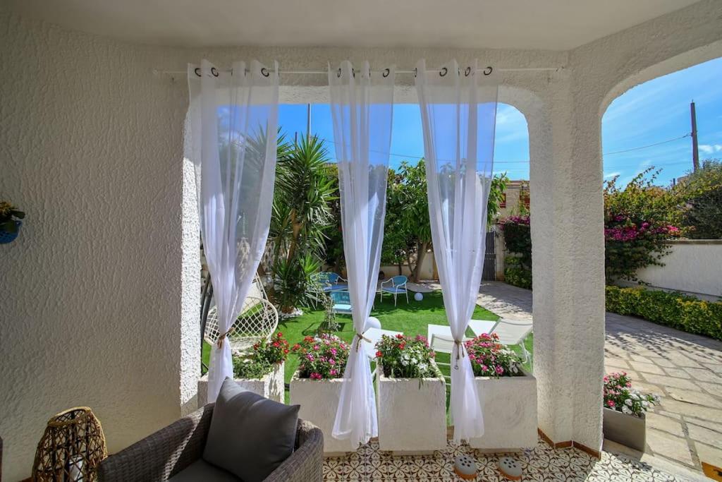 Villa Vera, Accesso Al Mare, Vista Castello, Ac Бриндізі Екстер'єр фото